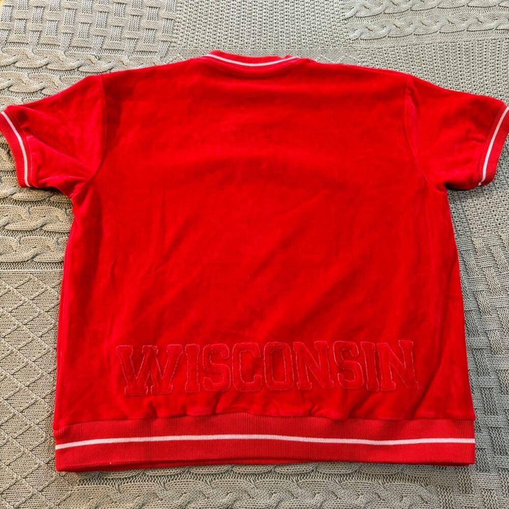 Red Jacket Wisconsin Badgers V Neck Short Sleeved Sweater ~ S/MD - Picture 9 of 11